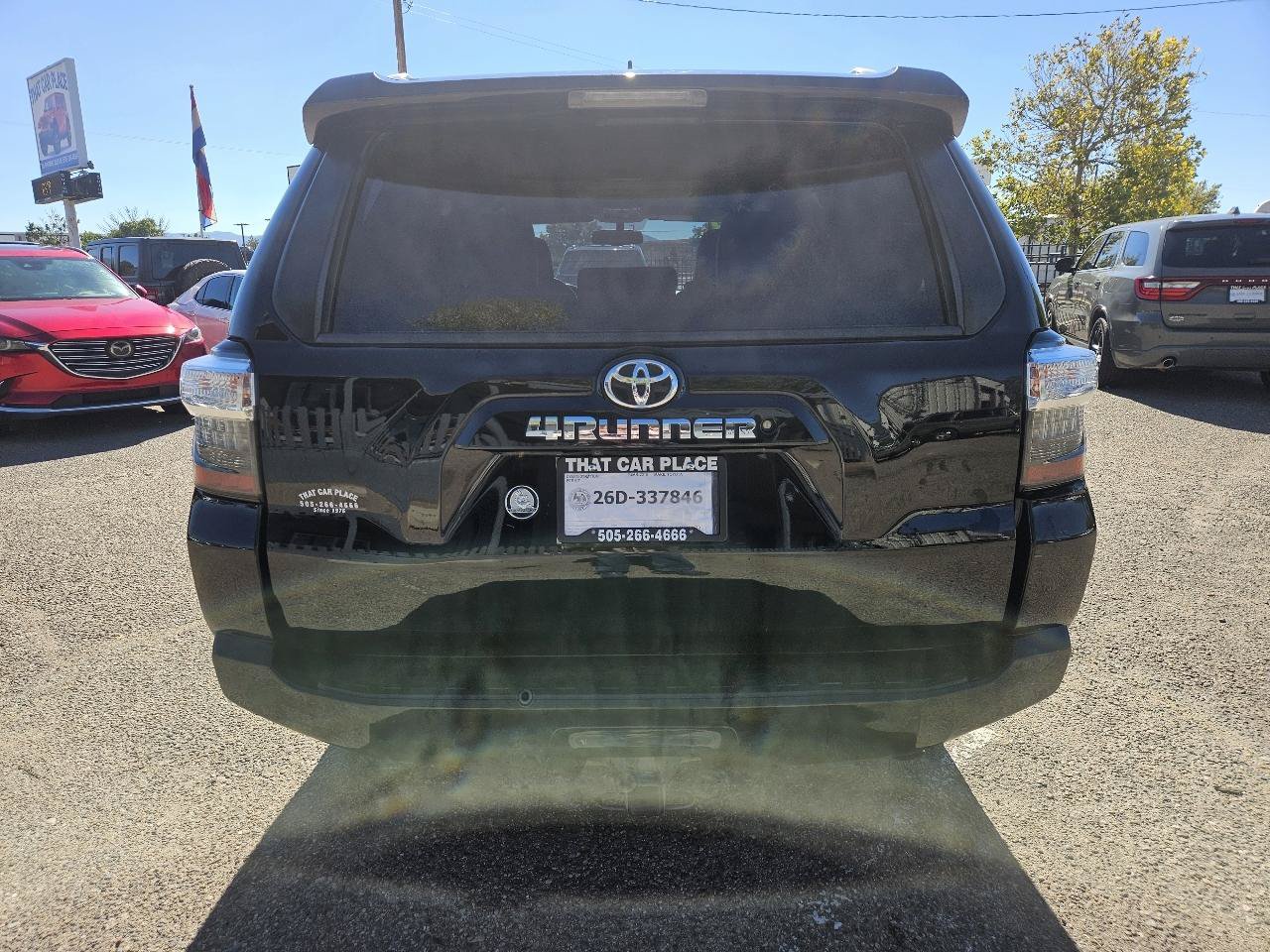 Used 2018 Toyota 4Runner SR5 Premium AWD/4WD image 6