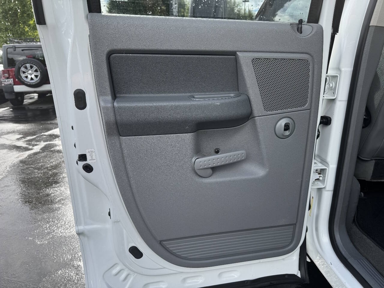 Used 2006 Dodge Ram 3500 Truck SLT w/ Protection Group AWD/4WD image 21