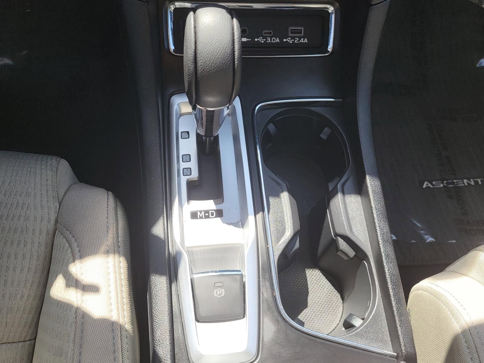 Used 2024 Subaru Ascent Premium w/ Convenience Package image 26