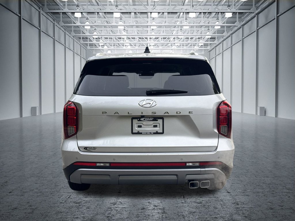 Used 2024 Hyundai Palisade SEL FWD image 7