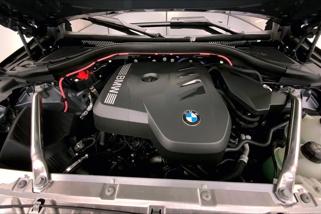 Certified 2025 BMW X3 xDrive30i w/ Convenience Package image 8