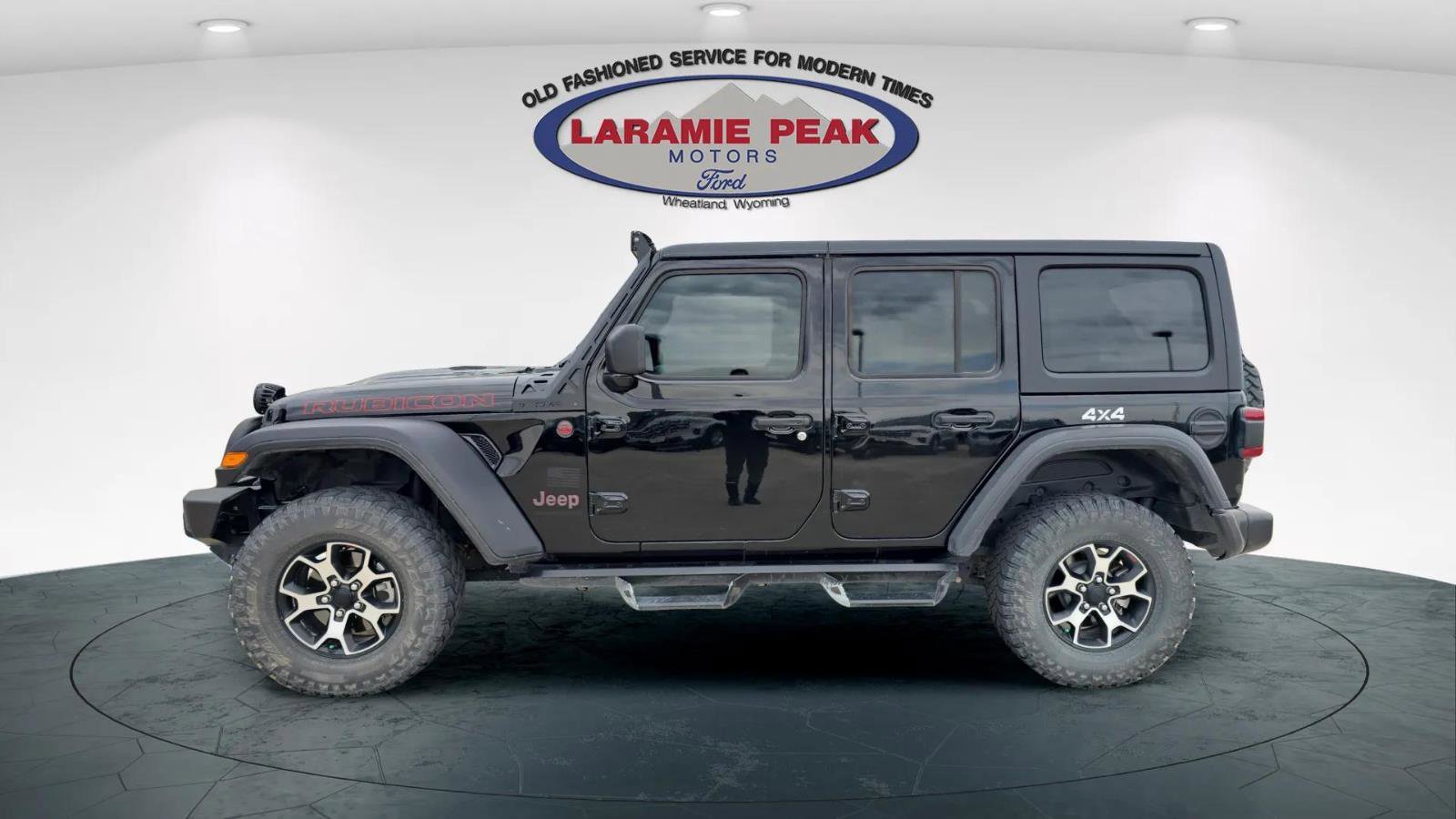 Used 2023 Jeep Wrangler Unlimited Rubicon w/ LED Lighting Group image 7