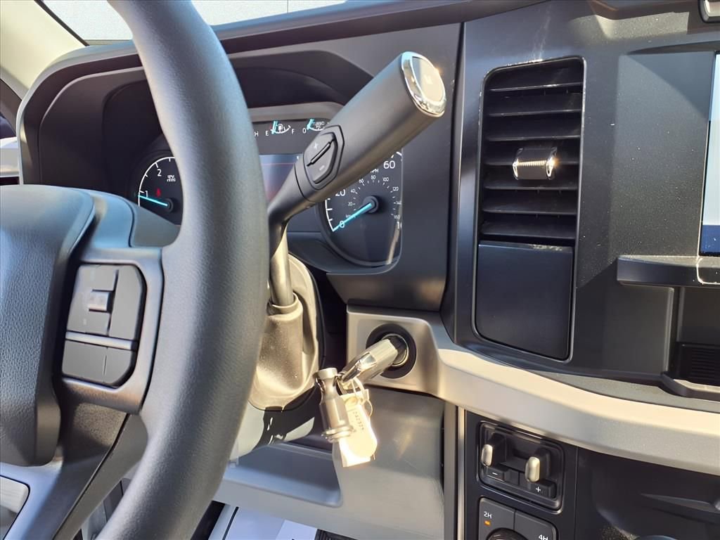 Used 2024 Ford F450 XL w/ Snow Plow Prep Package image 10