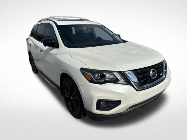Used 2017 Nissan Pathfinder Platinum w/ Midnight Edition Package FWD image 7