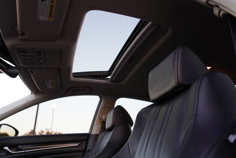 Used 2019 Honda Accord Touring image 46