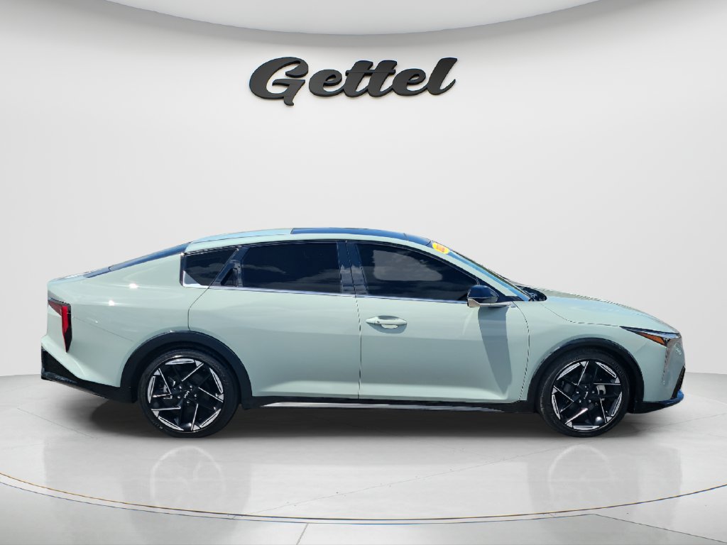 Used 2025 Kia K4 EX w/ GT-Line Sunroof Package FWD image 4