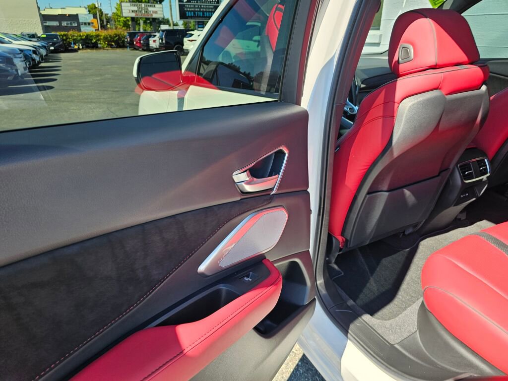 Used 2025 Acura RDX A-Spec image 13