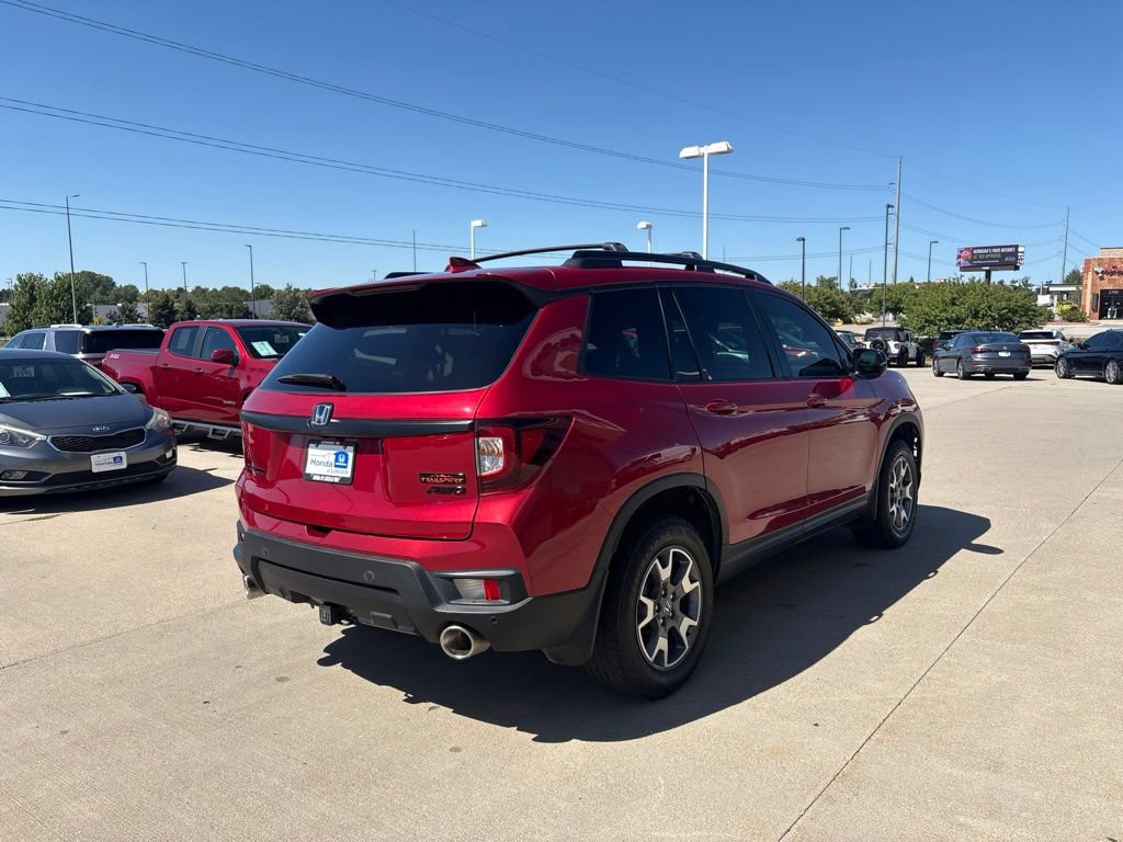 Used 2023 Honda Passport TrailSport image 5