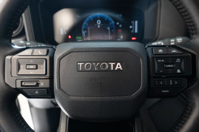 Used 2025 Toyota Land Cruiser 1958 AWD/4WD image 27