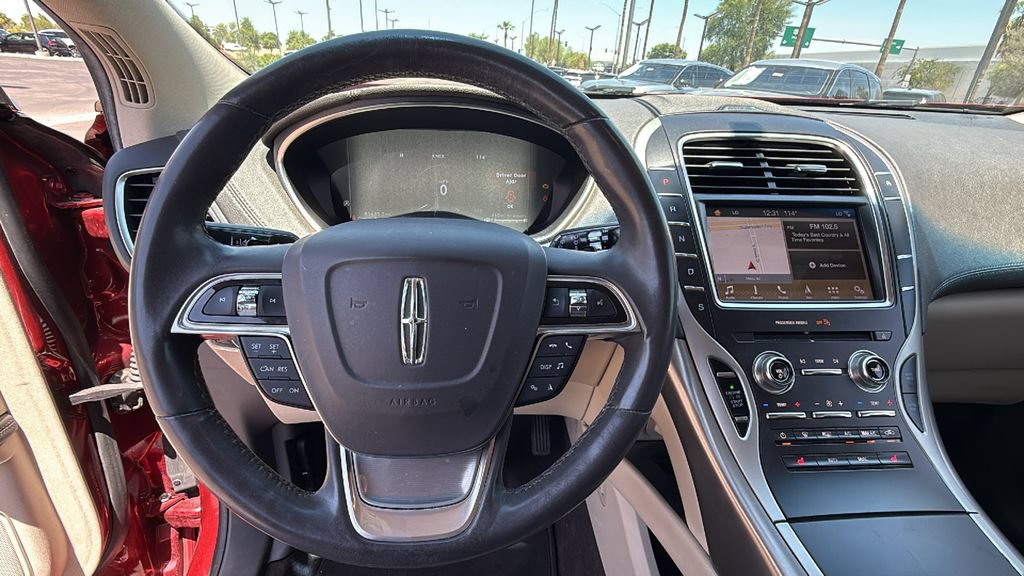 Used 2019 Lincoln Nautilus Select w/ Cargo Utility Package FWD image 8