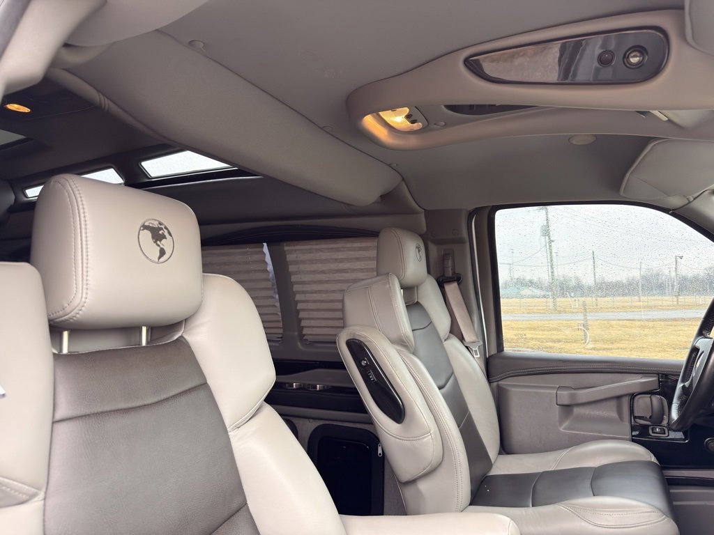 Used 2021 Chevrolet Express 2500 LS w/ Enhanced Convenience Package image 56