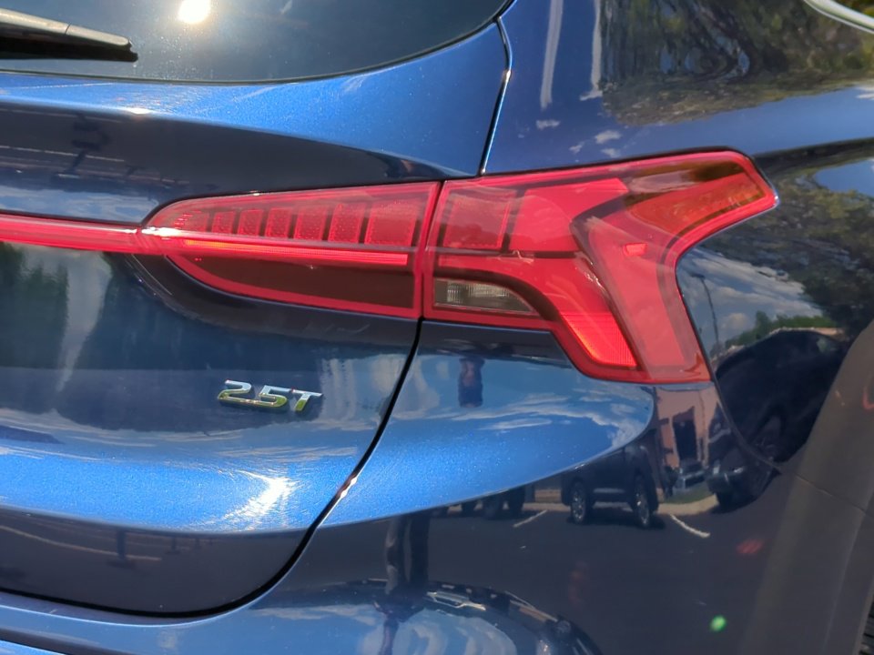 Used 2022 Hyundai Santa Fe Calligraphy FWD image 13