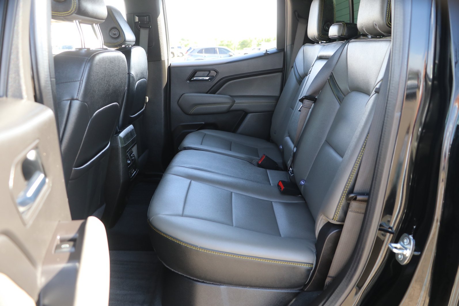 Used 2026 Chevrolet Colorado ZR2 AWD/4WD image 29