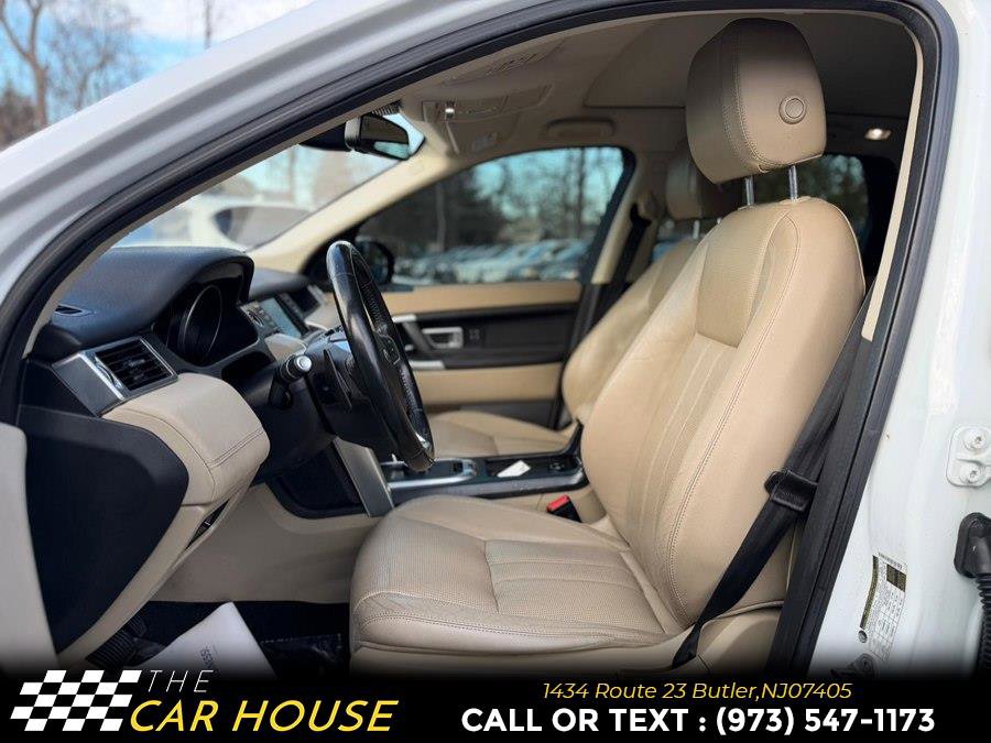 Used 2017 Land Rover Discovery Sport HSE image 10