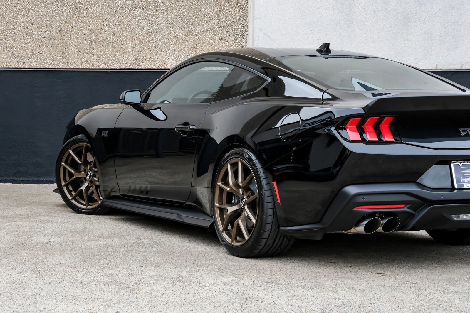 Used 2024 Ford Mustang GT Premium w/ GT Performance Package RWD image 14