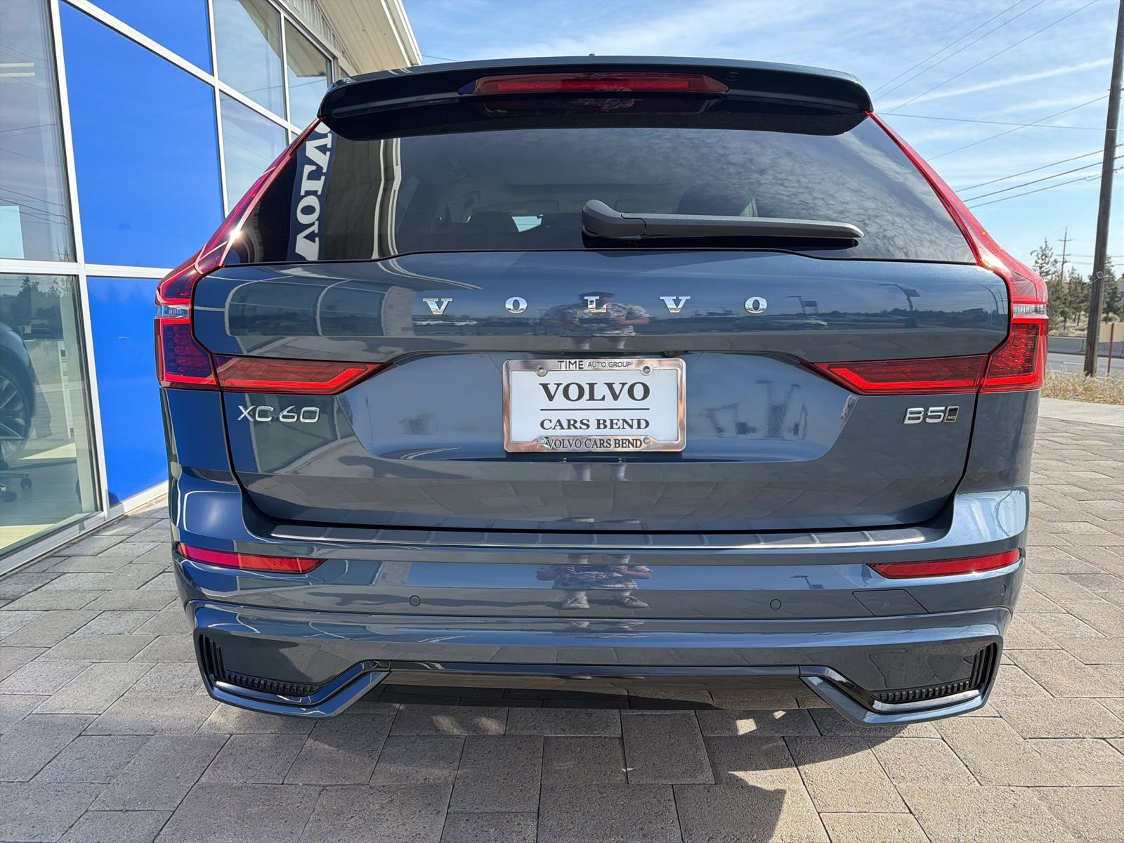 New 2026 Volvo XC60 B5 Ultra w/ Climate Package AWD/4WD image 6