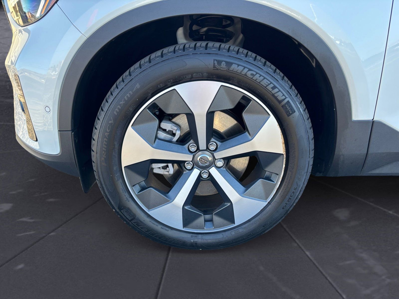 New 2026 Volvo XC40 B5 Plus w/ Protection Package Premier image 14