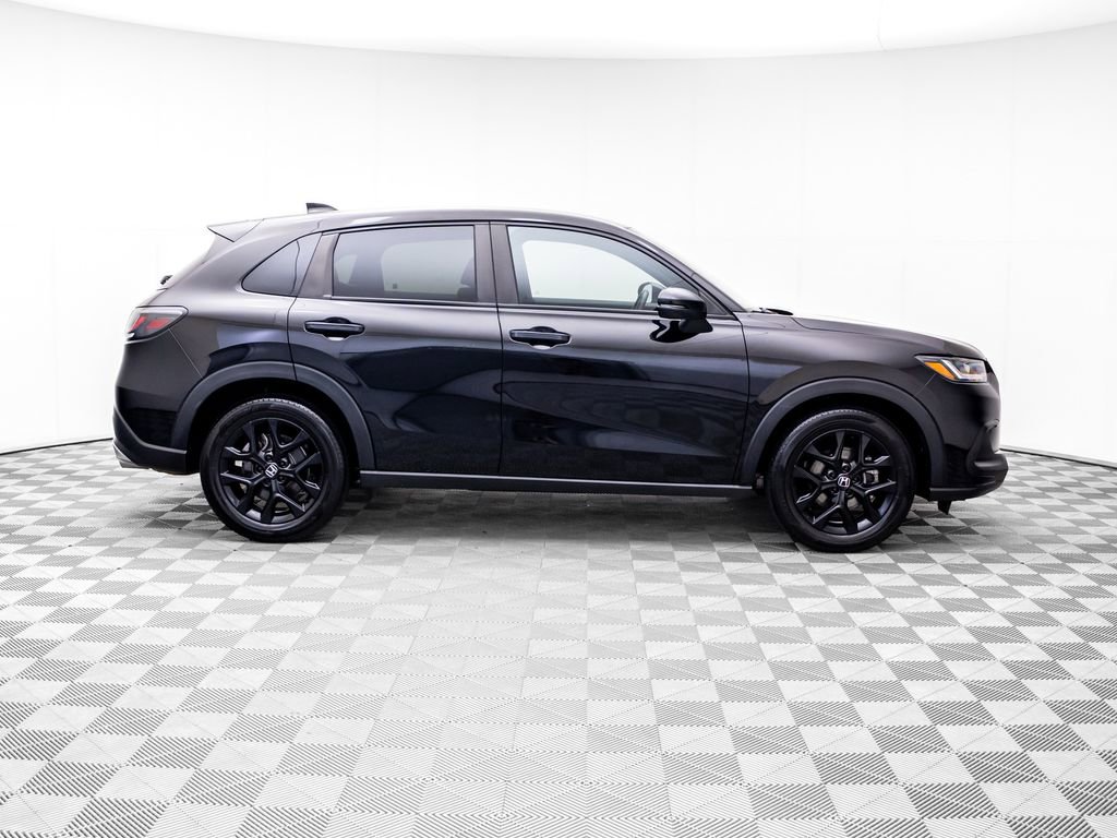 Used 2024 Honda HR-V Sport image 8