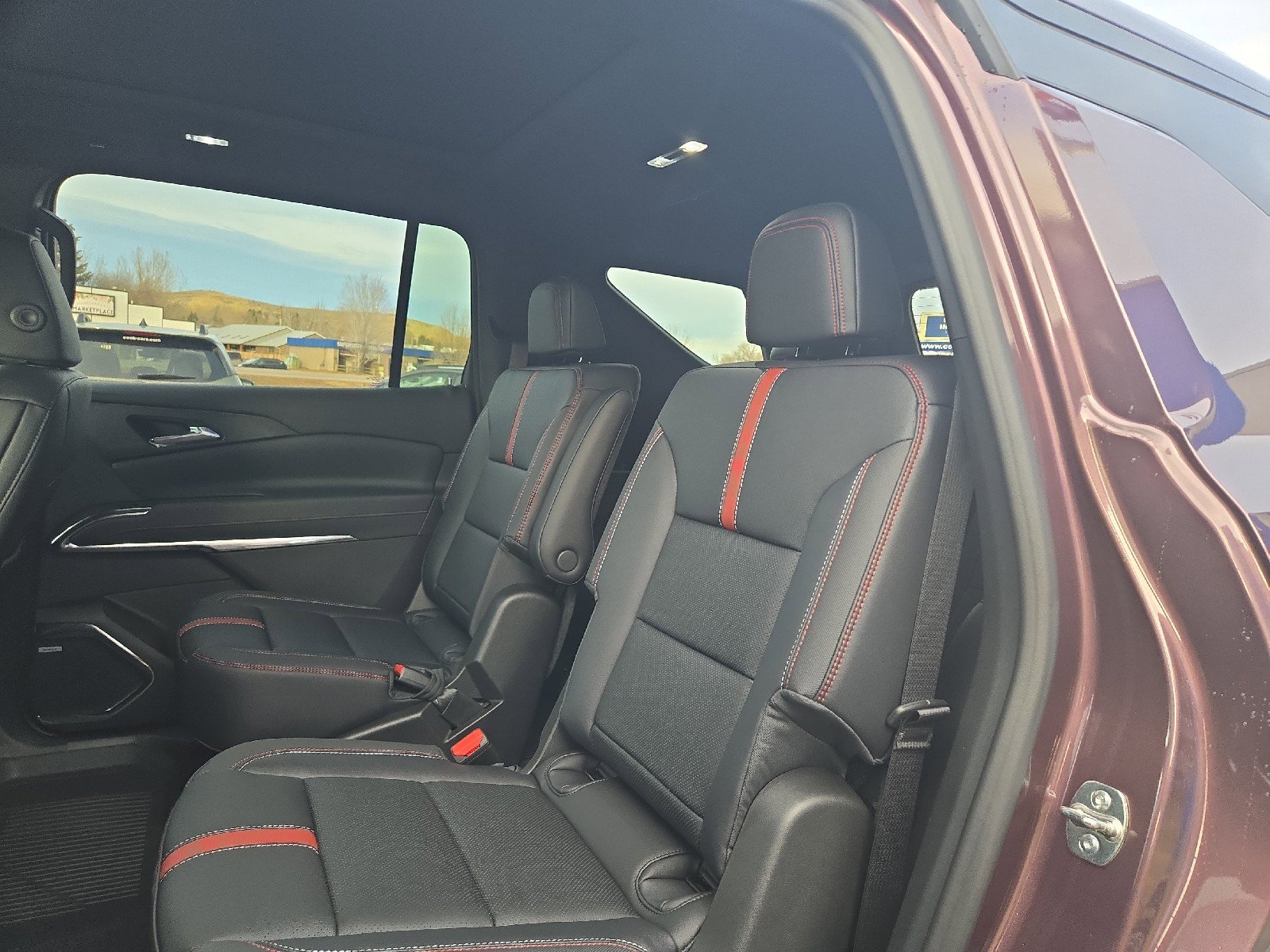 New 2026 Chevrolet Traverse RS w/ LPO, Floor Liner Package image 14