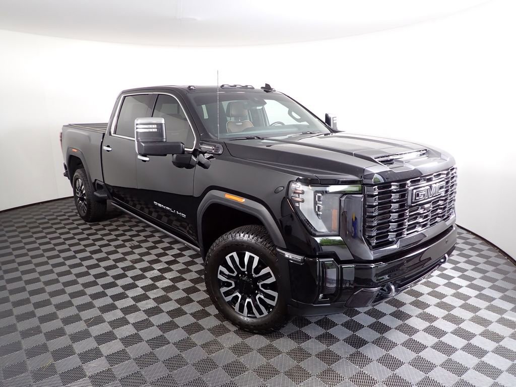 Used 2024 GMC Sierra 2500 Denali Ultimate w/ Snow Plow Prep/Camper Package AWD/4WD image 10