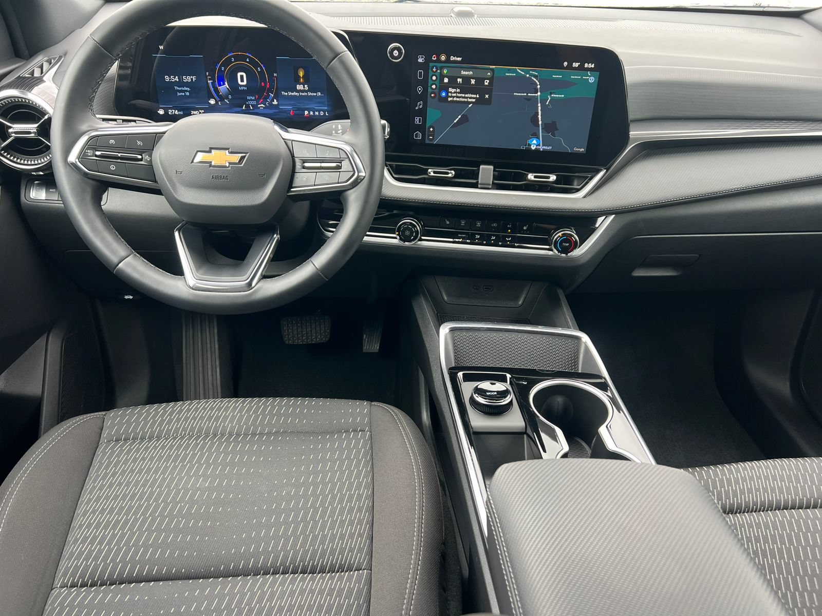Certified 2026 Chevrolet Equinox LT AWD/4WD image 2