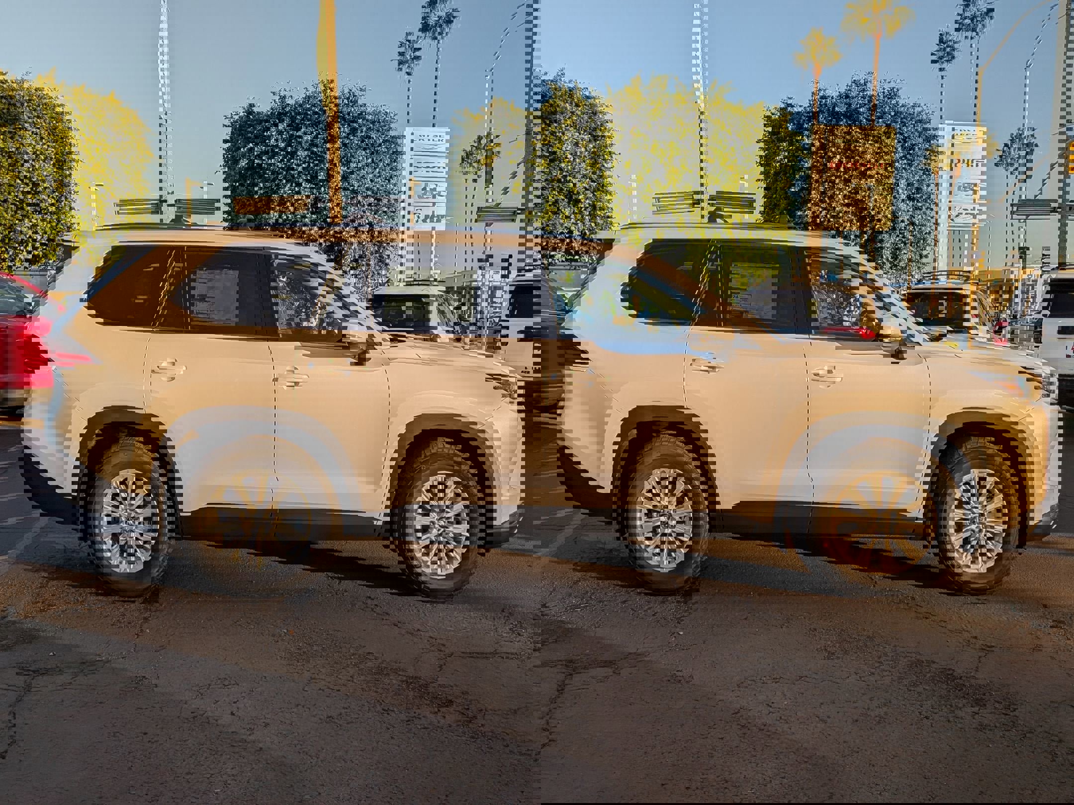 New 2026 Toyota Grand Highlander XLE image 4