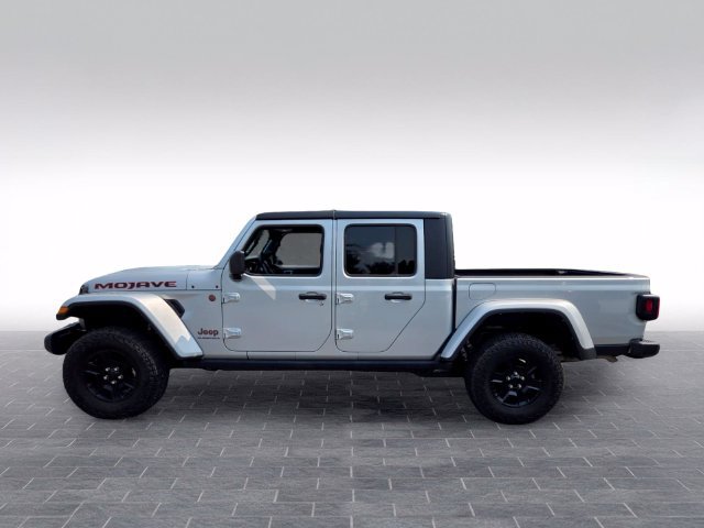 Used 2023 Jeep Gladiator Mojave w/ Cold Weather Group AWD/4WD image 4