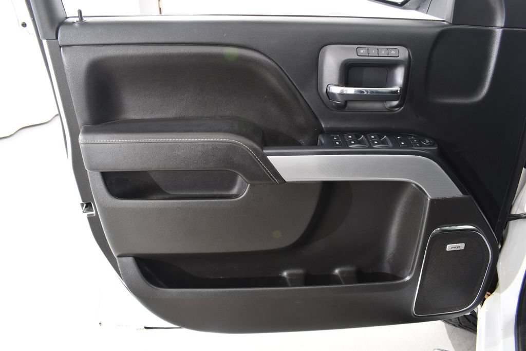 Used 2016 Chevrolet Silverado 1500 LTZ Z71 w/ LTZ Plus Package AWD/4WD image 24
