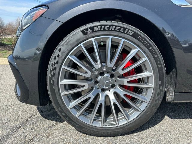 New 2026 Mercedes-Benz E 53 AMG e 4MATIC Sedan image 9