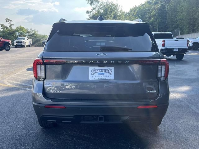 Certified 2026 Ford Explorer Active AWD/4WD image 5