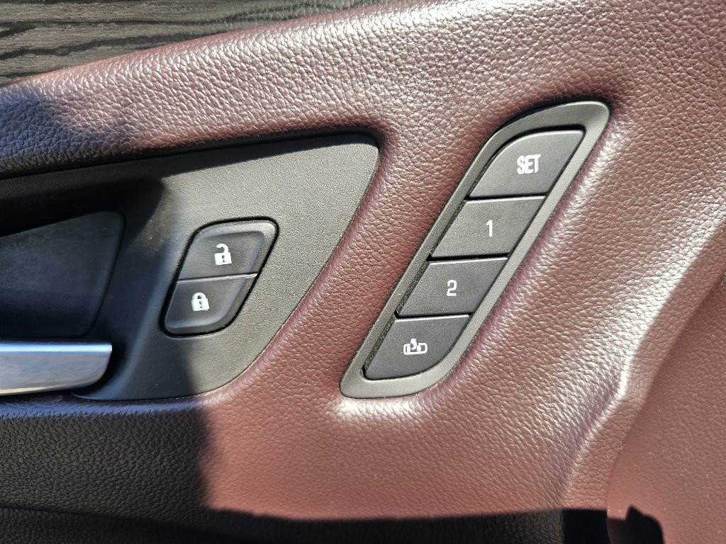 Used 2017 Buick Envision Essence image 61