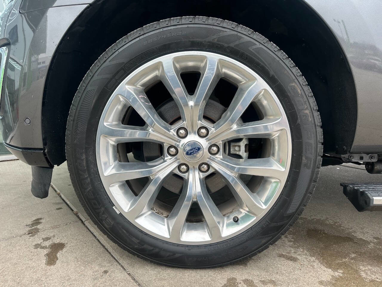 Used 2018 Ford Expedition Limited w/ Equipment Group 302A image 45