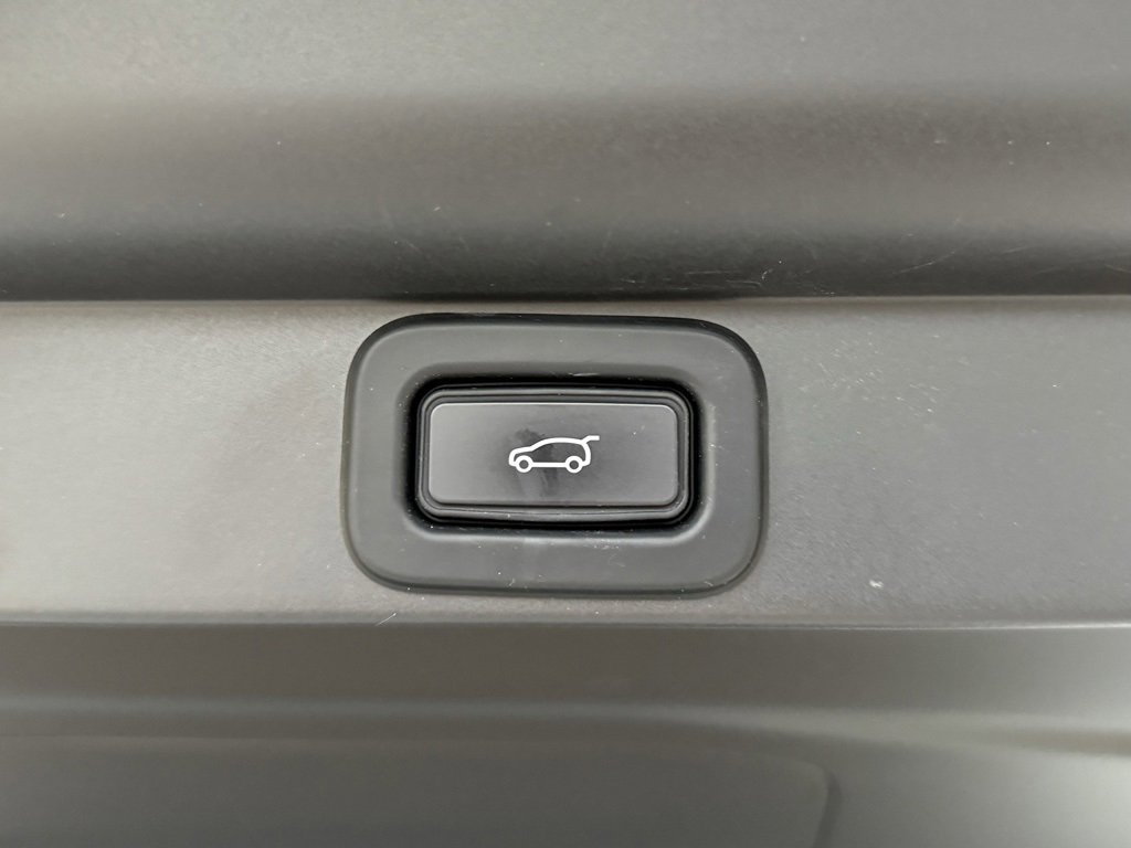 Certified 2023 Land Rover Range Rover SE image 38