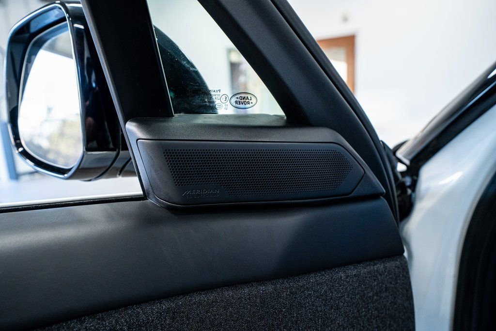 Used 2024 Land Rover Range Rover Sport Dynamic SE image 36