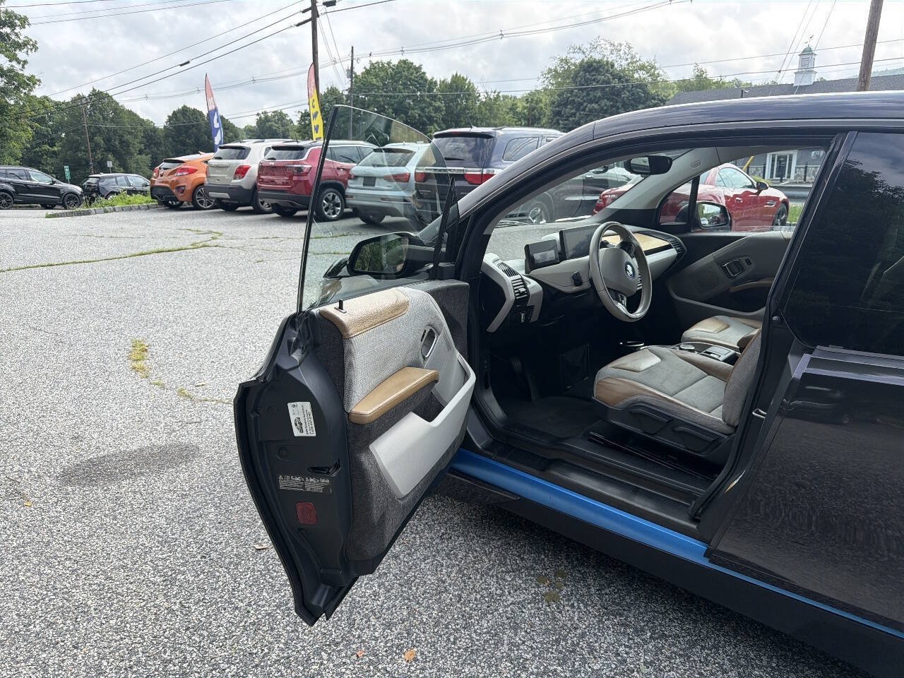 Used 2015 BMW i3 RWD image 10