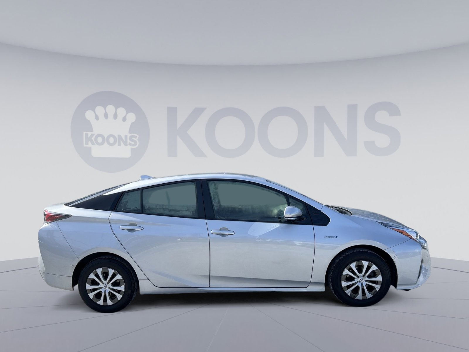 Used 2017 Toyota Prius Two image 8