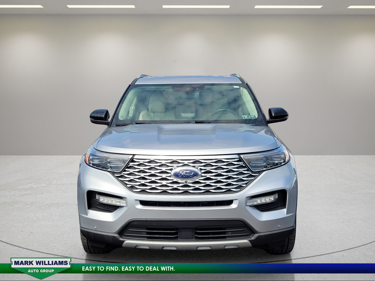 Used 2022 Ford Explorer Platinum w/ Equipment Group 601A AWD/4WD image 9