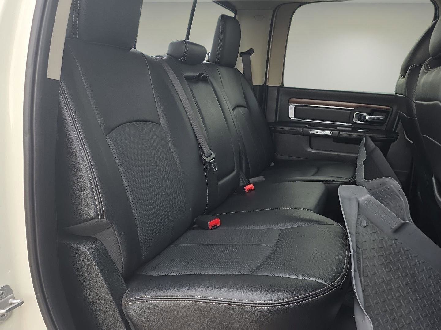 Used 2018 RAM 2500 Laramie w/ Convenience Group image 16