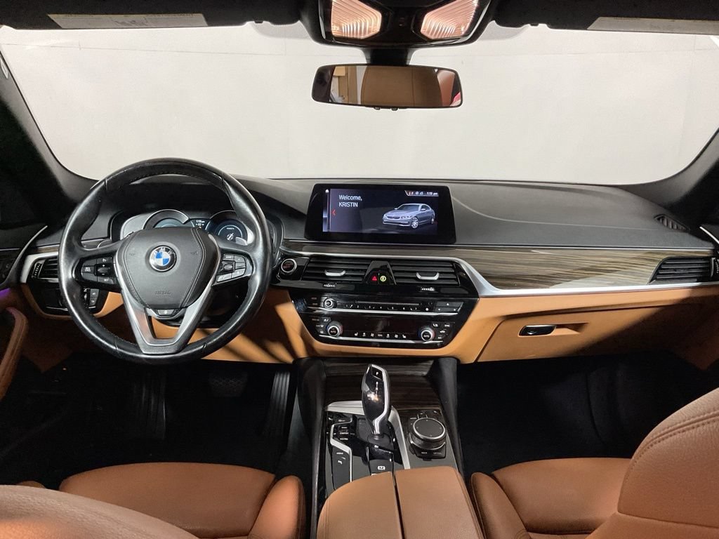 Used 2019 BMW 530e xDrive w/ Convenience Package AWD/4WD image 24