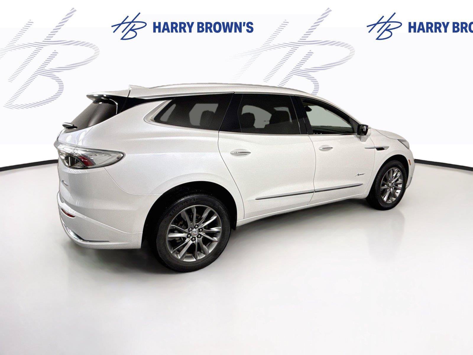 Used 2023 Buick Enclave Avenir w/ Trailering Package, 5000 lbs. AWD/4WD image 35