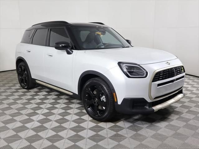 New 2026 MINI Cooper Countryman SE image 3