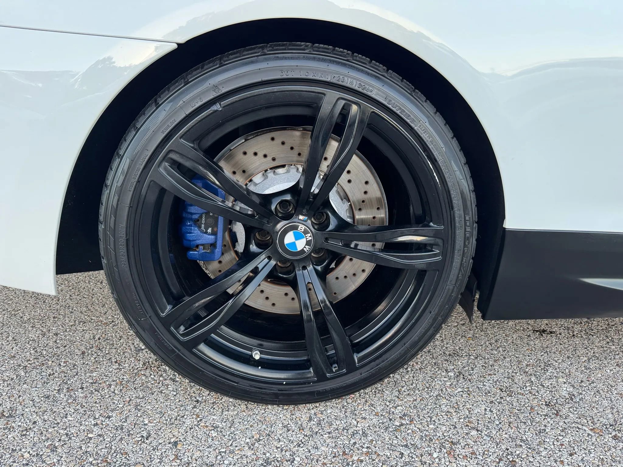 Used 2014 BMW M6 Coupe image 22