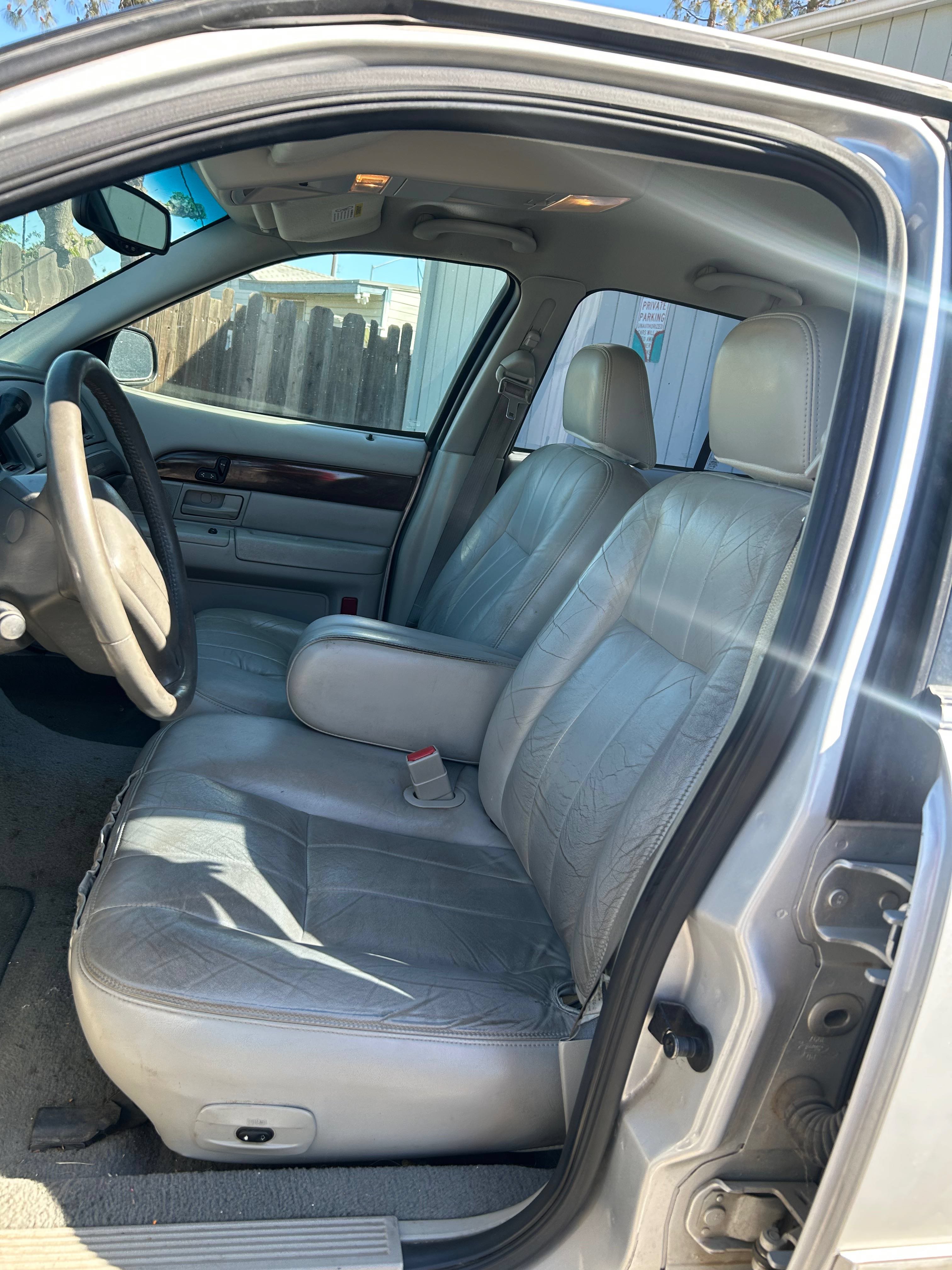 Used 2003 Mercury Grand Marquis LS RWD image 12