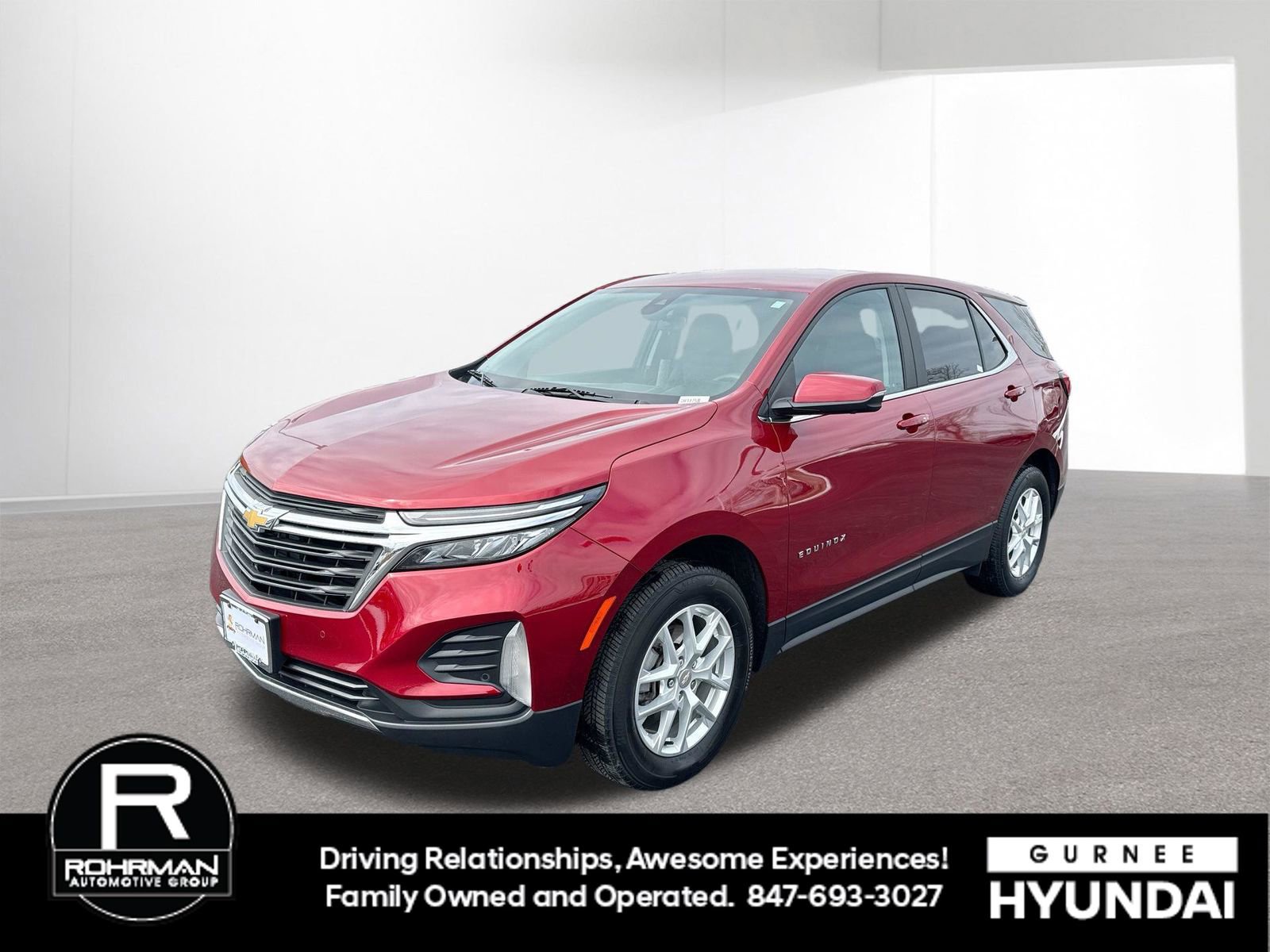 Used 2023 Chevrolet Equinox LT image 1