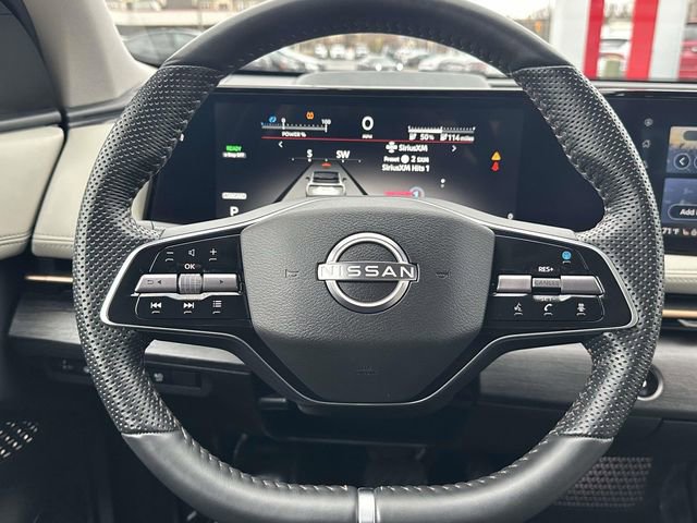 Used 2024 Nissan Ariya AWD image 21