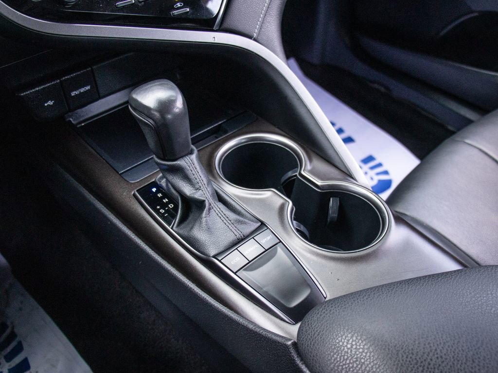 Used 2023 Toyota Camry SE FWD image 17