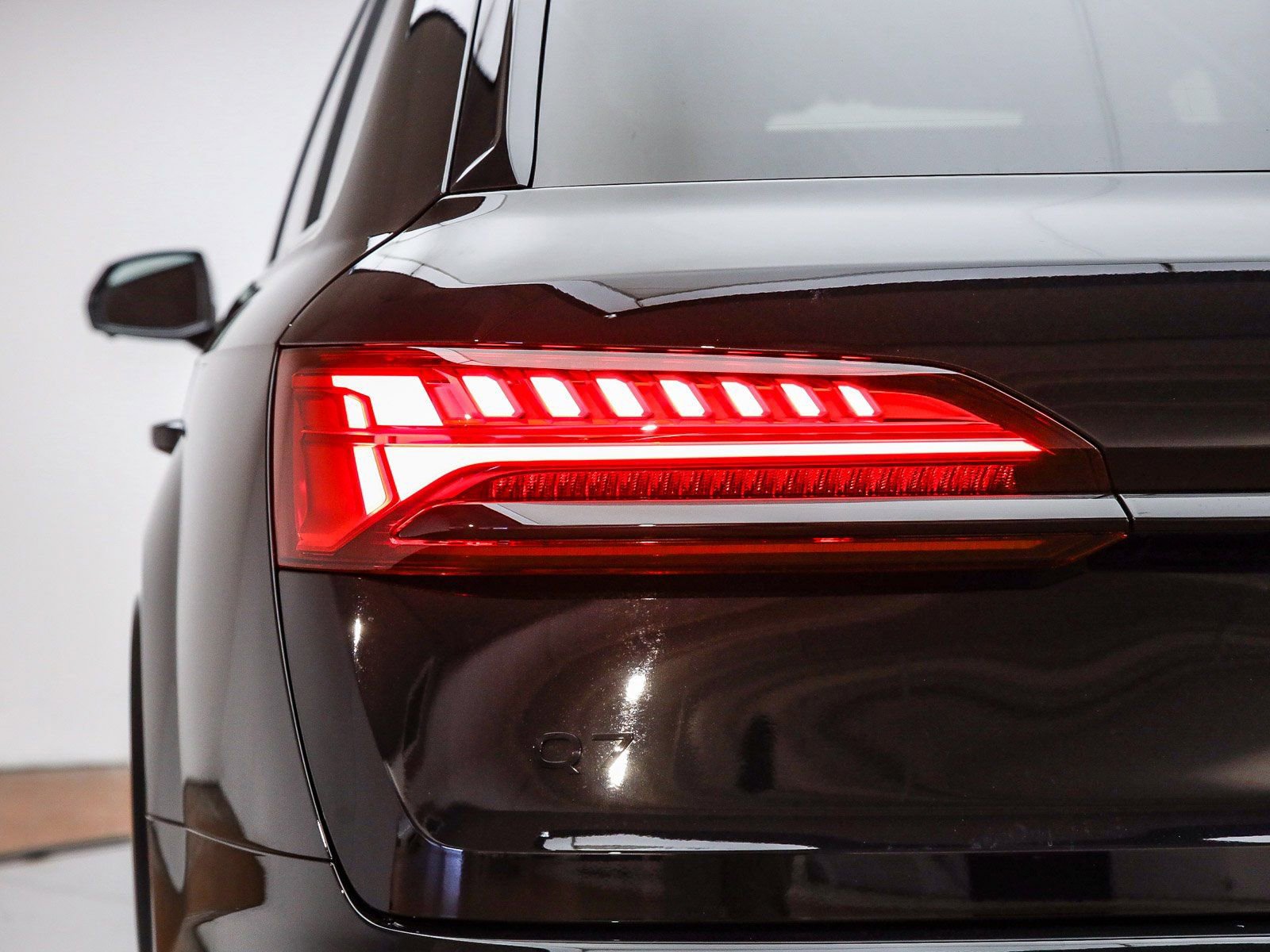 New 2026 Audi Q7 3.0T Premium Plus AWD/4WD image 11
