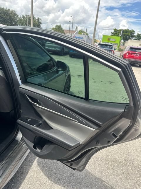 Used 2026 Toyota Camry SE FWD image 10