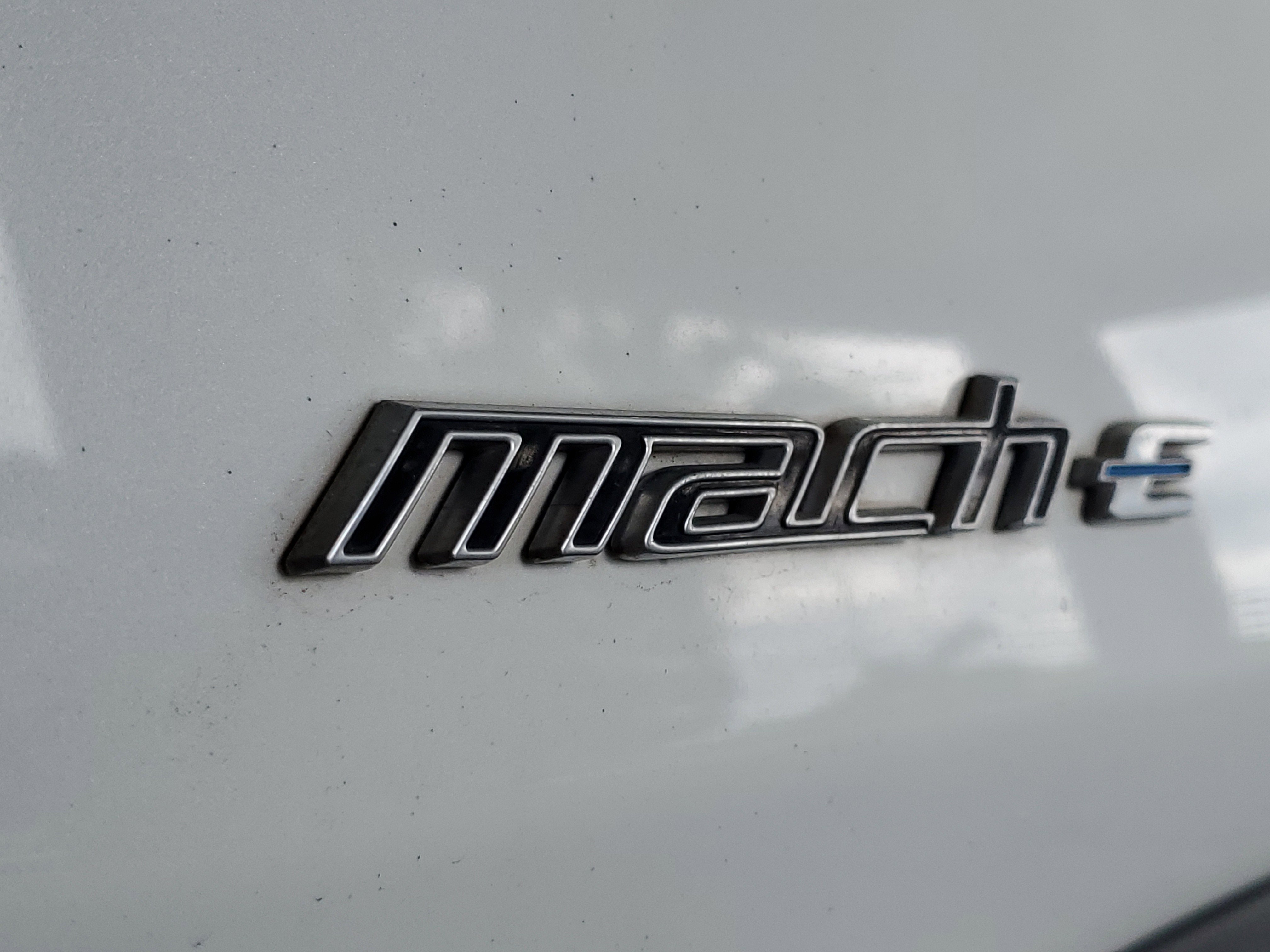 Used 2022 Ford Mustang Mach-E Select RWD image 5