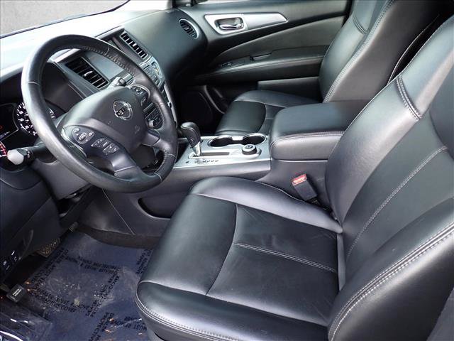 Used 2019 Nissan Pathfinder SL AWD/4WD image 13